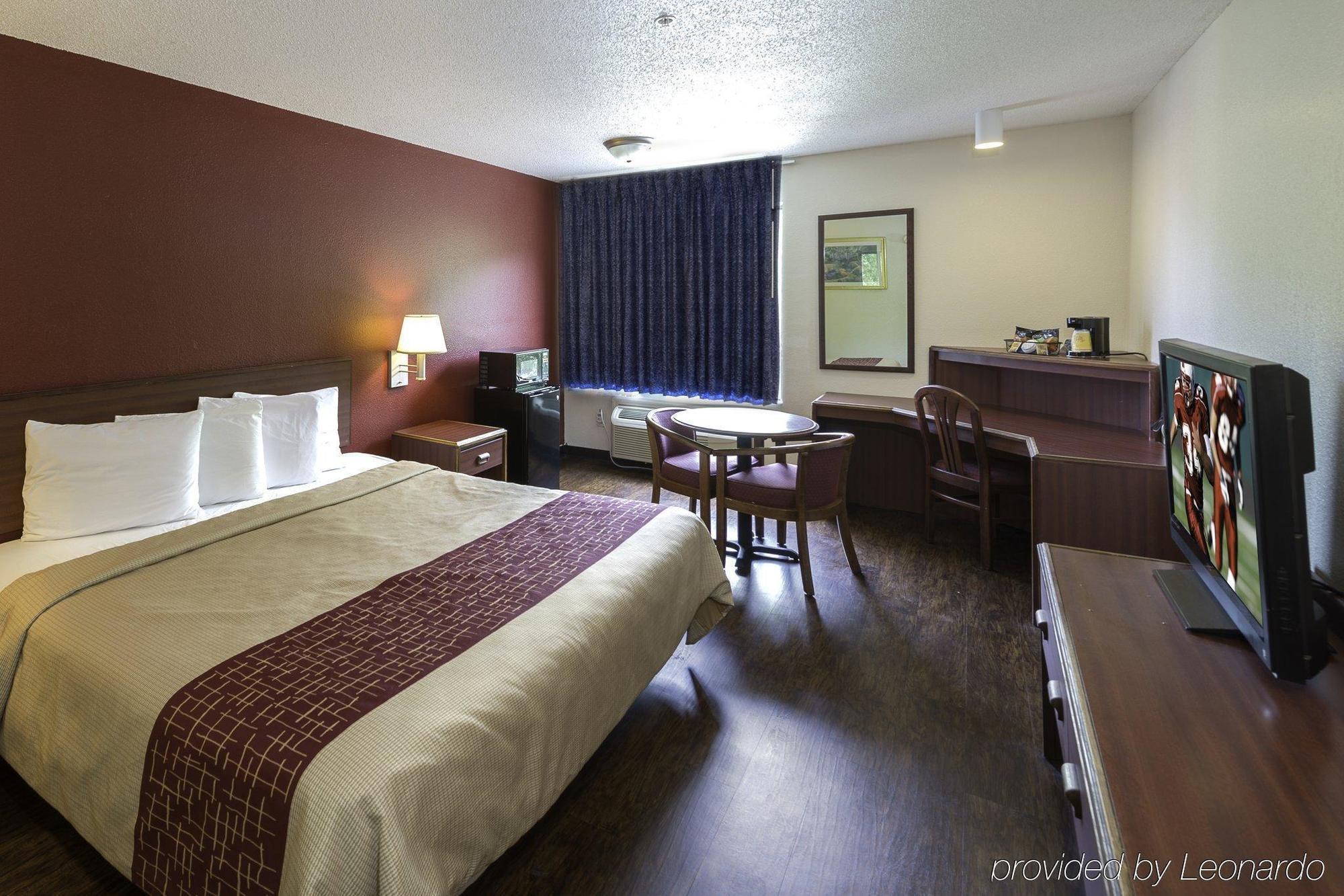 Red Roof Inn & Suites Savannah Airport Pooler Extérieur photo