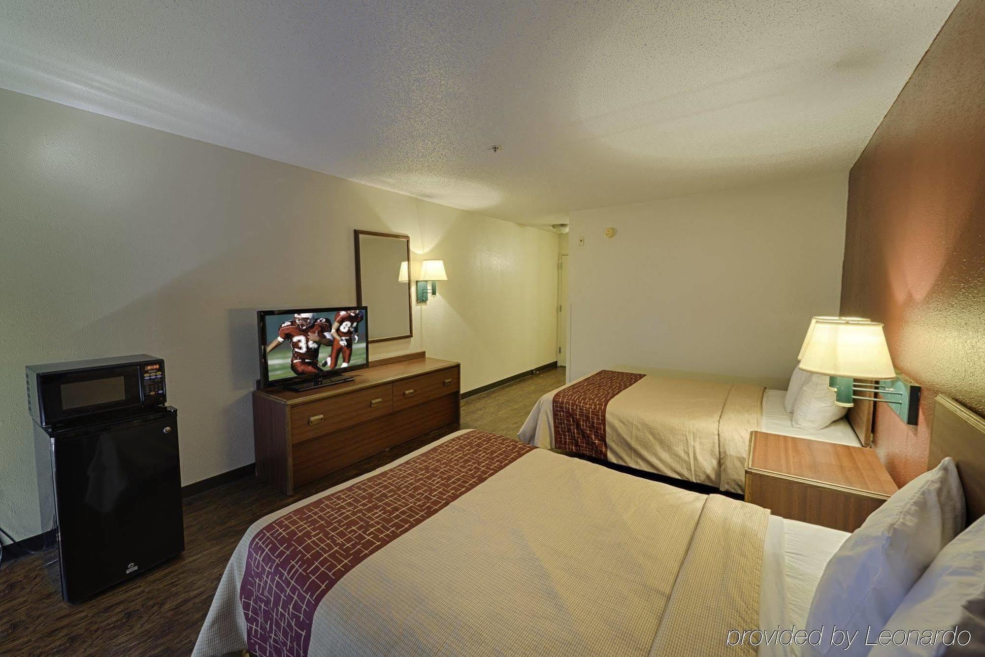 Red Roof Inn & Suites Savannah Airport Pooler Extérieur photo